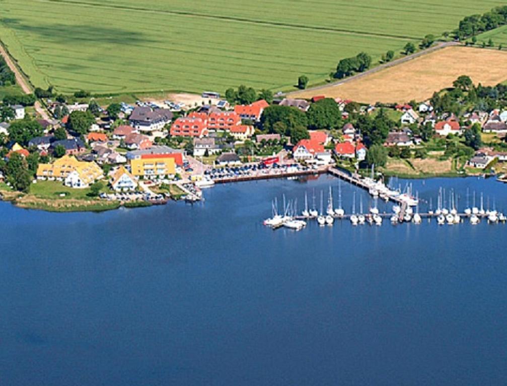 Hotel- & Ferienanlage Kapitaens-Haeuser เบรเกอ ภายนอก รูปภาพ